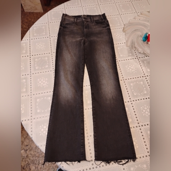 MOTHER The Hustler Ankle Fray In Cat Got Your Tongue Black Jeans, Size 26 - Picture 16 of 16